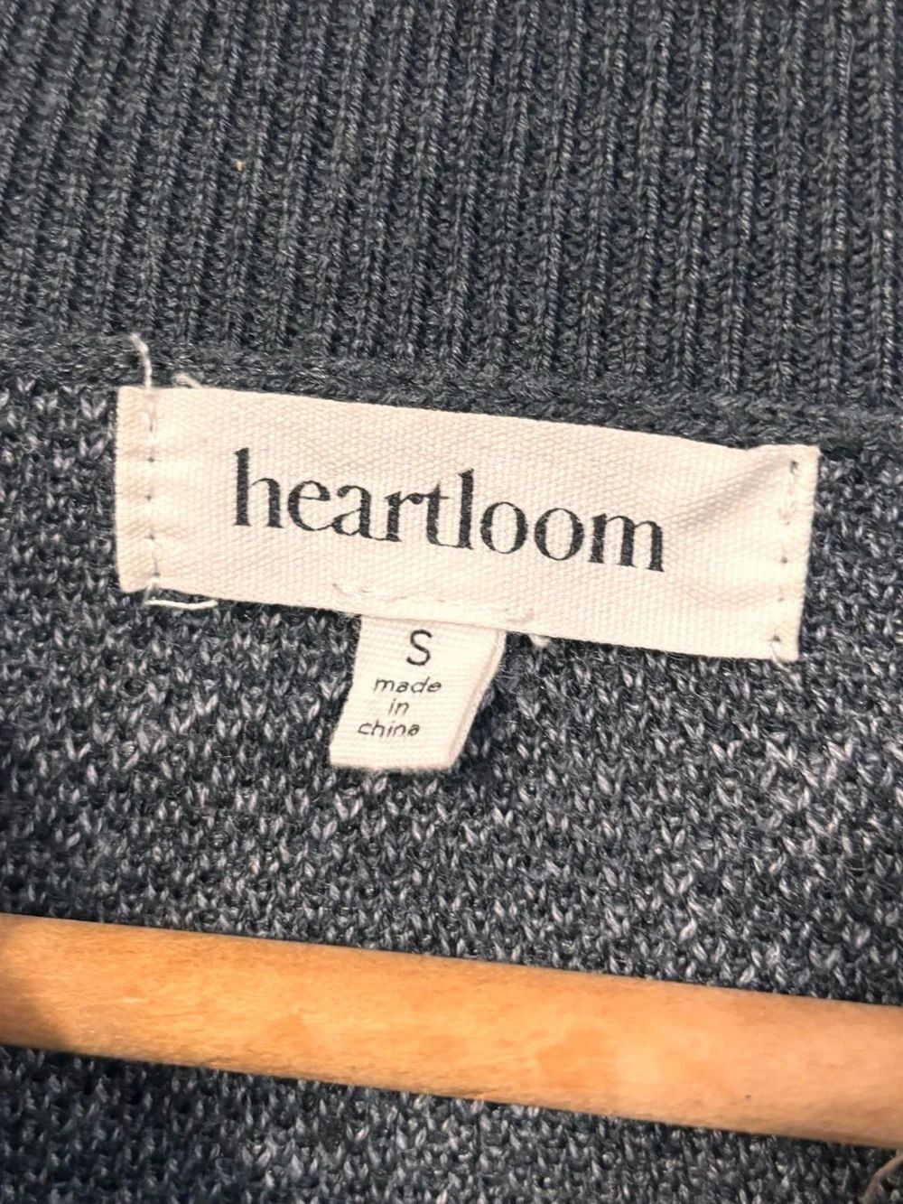 Heartloom 1/4 Button Leopard Pullover Small - Picture 2 of 6
